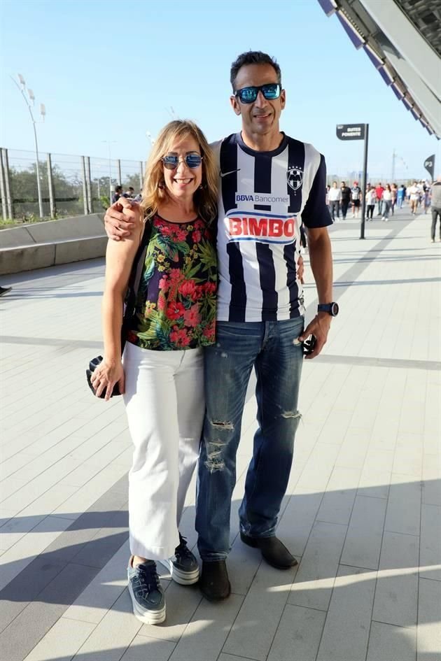 Minerva Garza y Juan Carlos Díaz