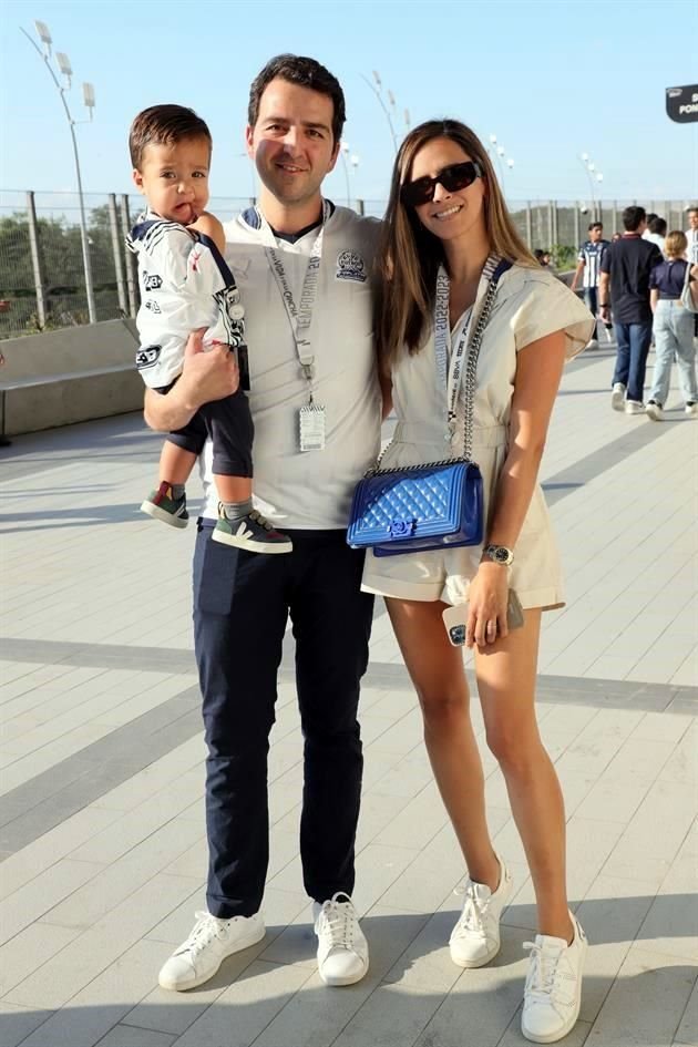 Jorge Torres Alanís, Jorge Torres y Nola Alanís