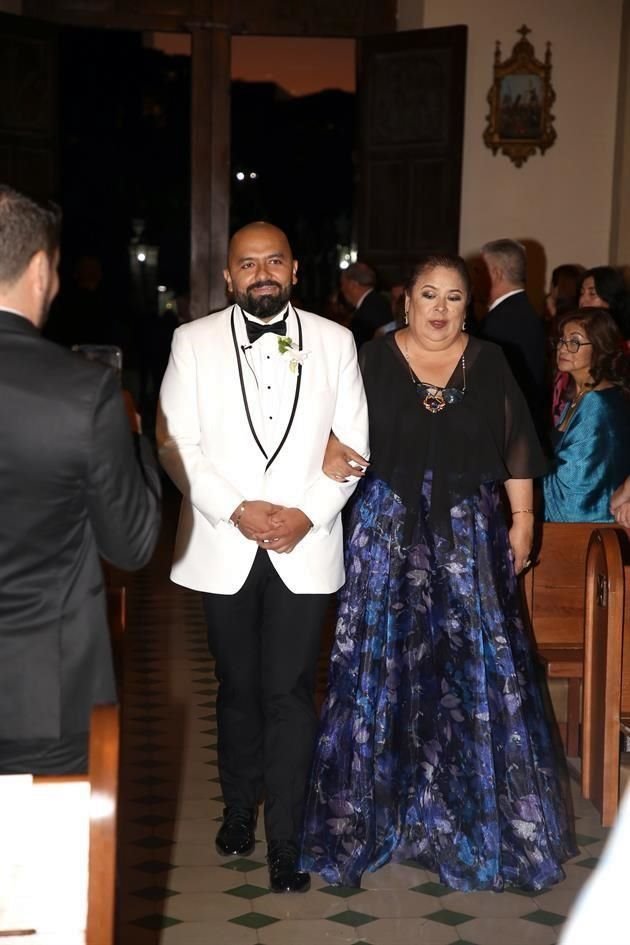 Héctor Mauricio Molina Romo y Lilia Romo de Molina,