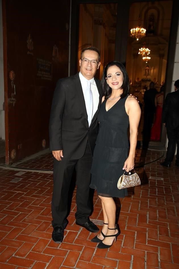 Fernando Dávila y Lily Doria