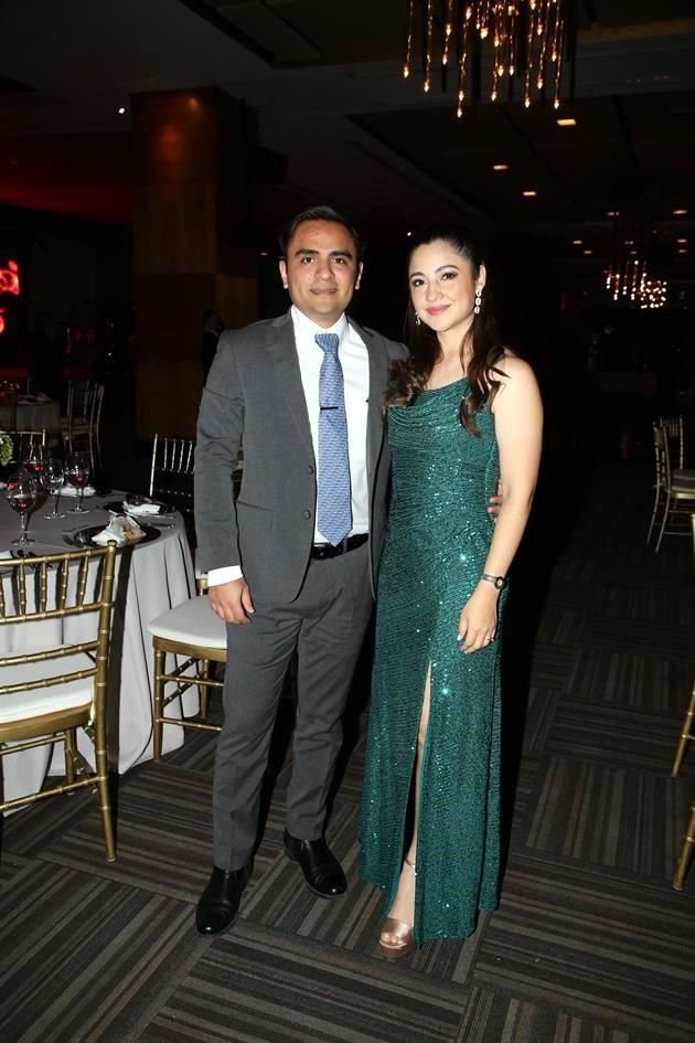Jorge Mendieta y Denisse Torres