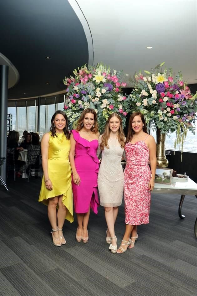 Gaby Ávila, Sandra Villarreal y Stephanie Villarreal