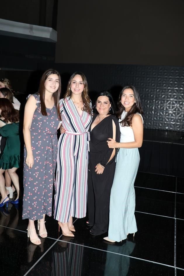 Nidia Flores, Claudia Armijo, Julieta Vela y Jéssica Lara