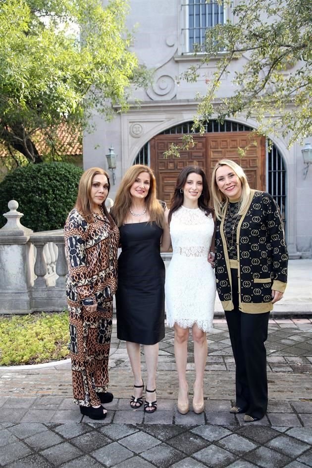 Claudia Bremer, Alejandra Vázquez Ábrego, Mireya Ríos Vázquez y Karla Díaz