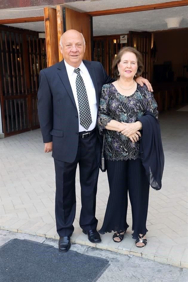 Eulogio González e Irma Zambrano de González