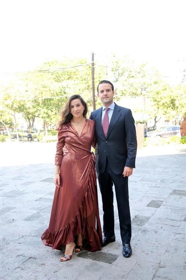 Mafer García y Mario Mitrani