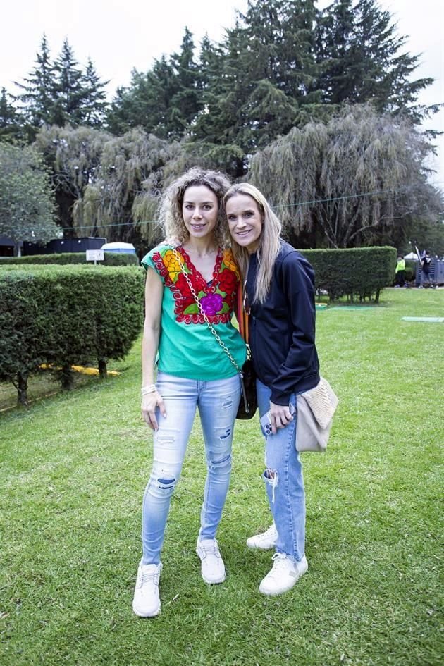 Viveca Mollindo y Cristina García (México)