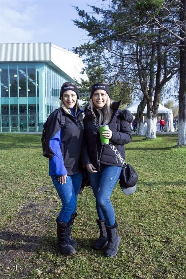 Sally Acuña y Perly Rivera (Monterrey)