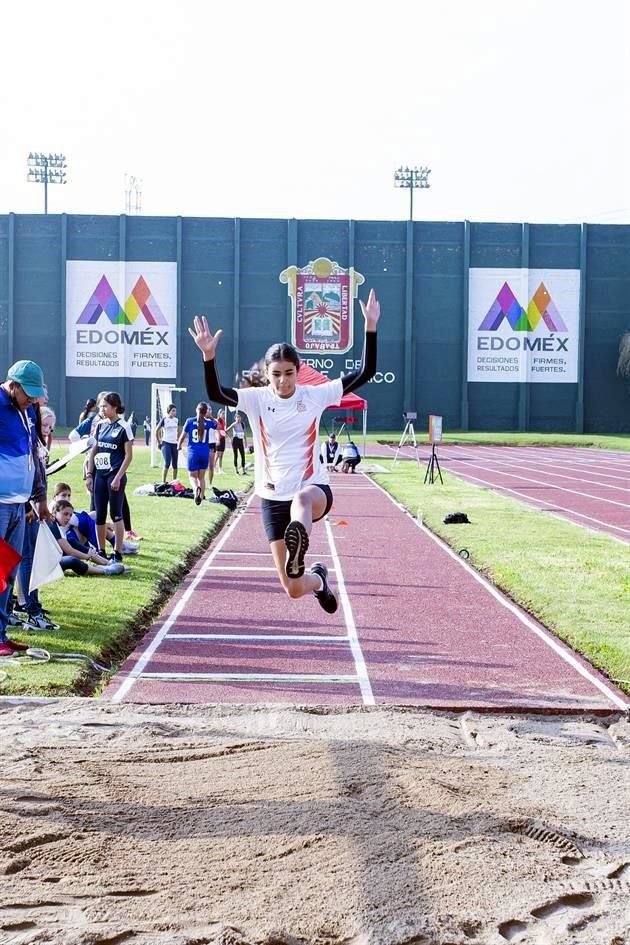 Julia Mata (Anáhuac Querétaro)
