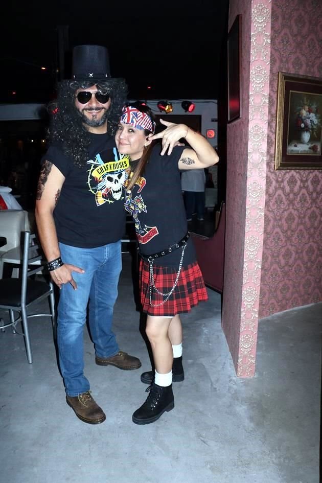 Miguel Soto y Sharon Ortiz