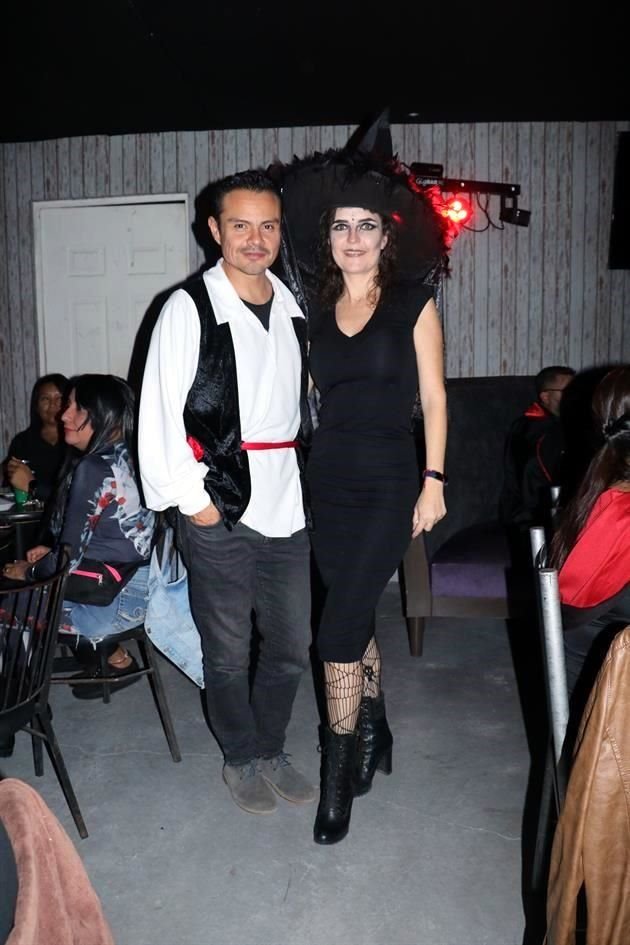 Julio Muñoz y Cynthia Pagel