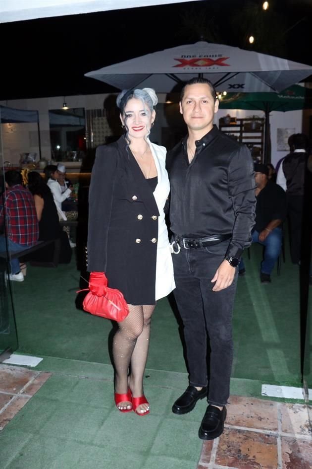 Lizeth Tristán y Héctor Mireles