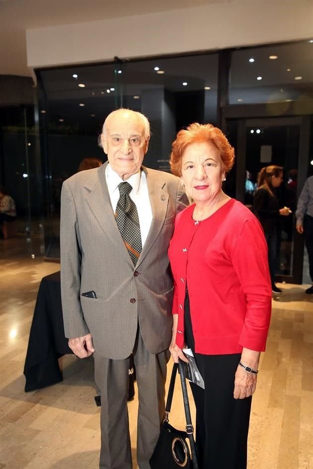 Salvatore Sabella y Blanca Flores de Sabella