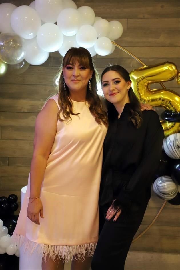 Cecilia Leal Torres y Ximena Sepúlveda Leal