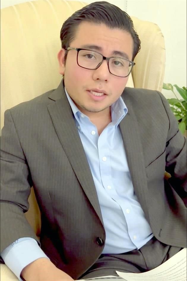 Félix Arratia culpó a diversos priistas de buscar presionarlo a través de la Fiscalía General de Justicia.