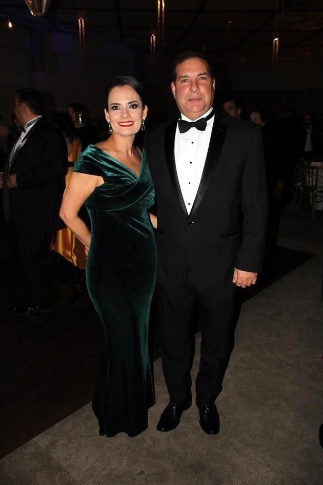 Alicia Valenzuela y César Luis Ramírez