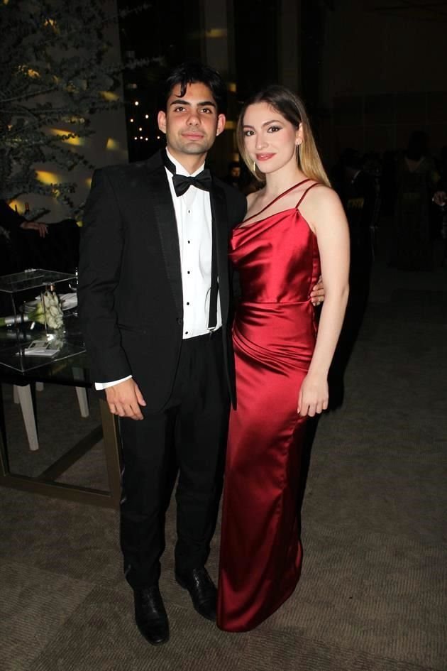 César Ramírez y Fernanda Balli