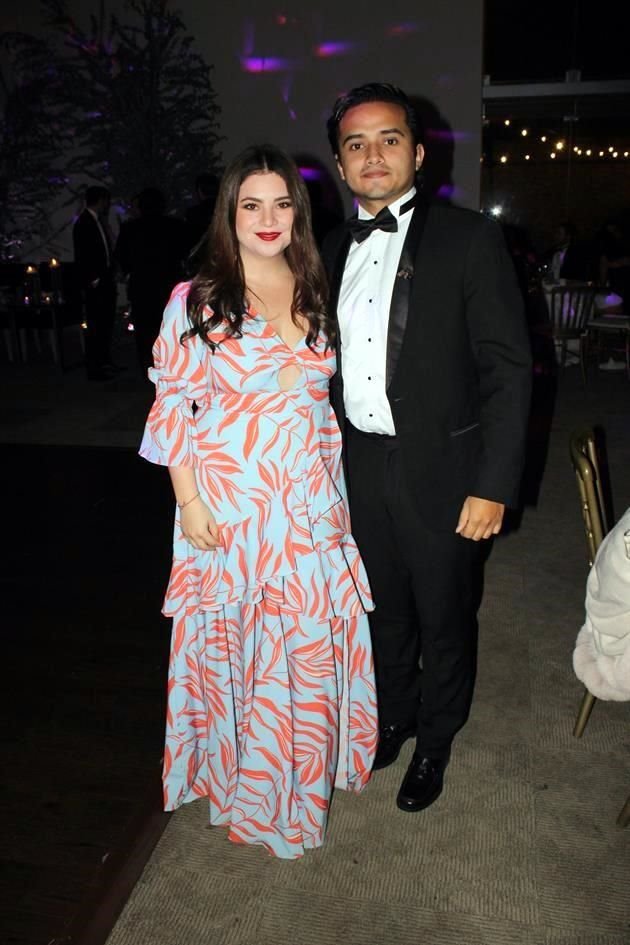 Valeria Paras y Raúl Saenz