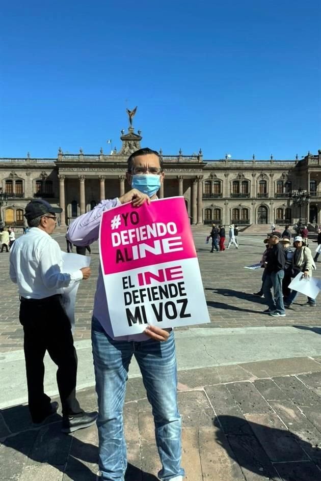 Alejandro Flores