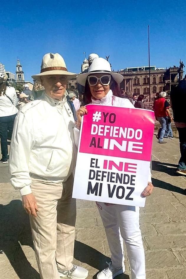 Javier Maiz y Amalia Lozano de Maiz