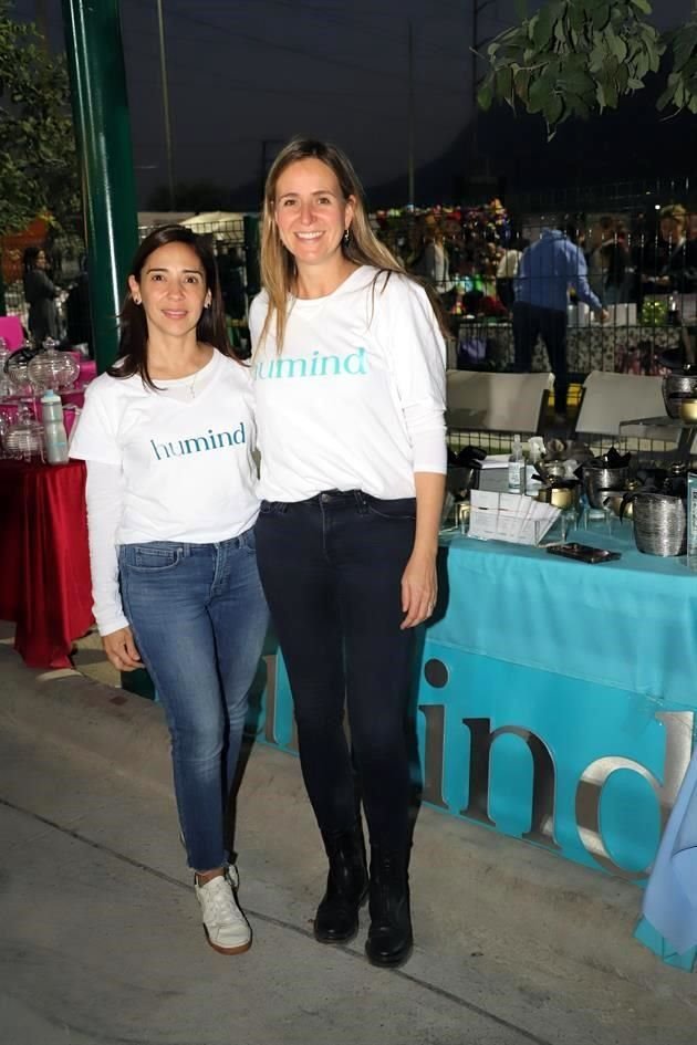 Laura Villarreal de Elizondo y Alejandra Lara de Arce