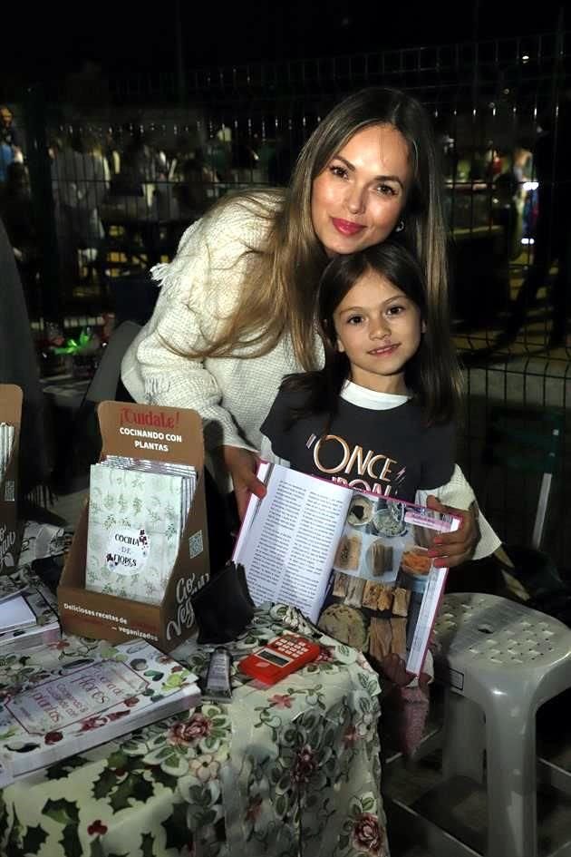 Leonor Cárdenas y Paula Acevedo