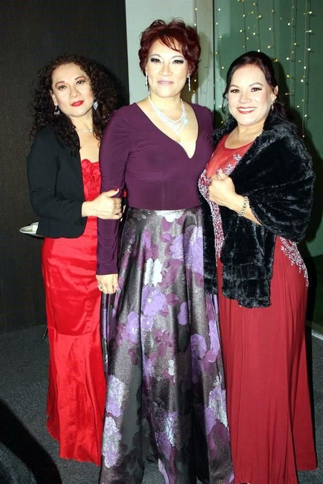 Miriam Carranco, Celia Carranco y Judith Carranco