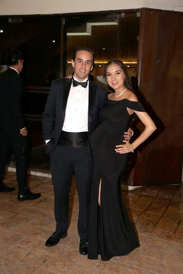 Ricardo Pérez y Brenda Gómez