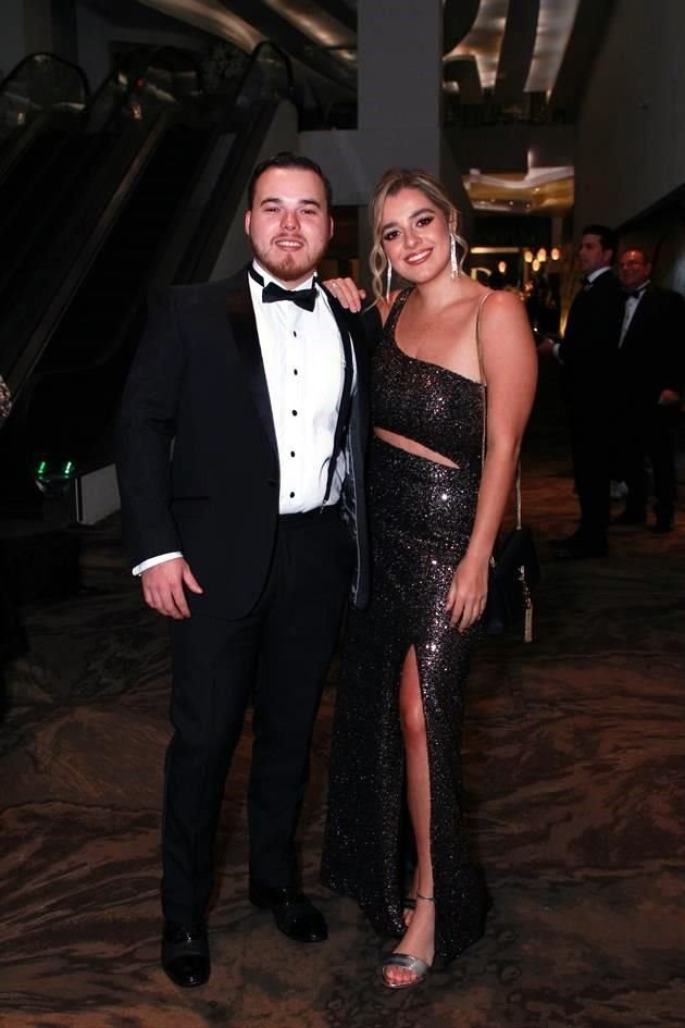 Santos Guzmán y Shaden Delgado