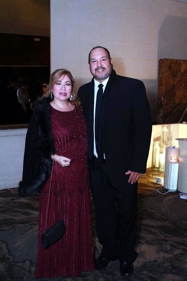 Celia María Garza de Uruñuela y Fernando Uruñuela González