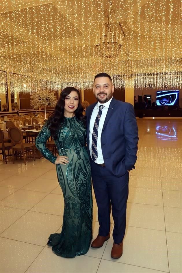 Alexandra Rodríguez de Leal y Rolando Leal