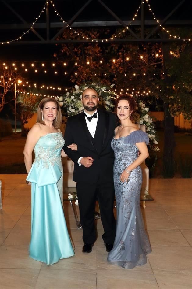 Irasema Garza de Elizondo, Jorge Alberto Padilla e Ingrid Elizondo de Padilla