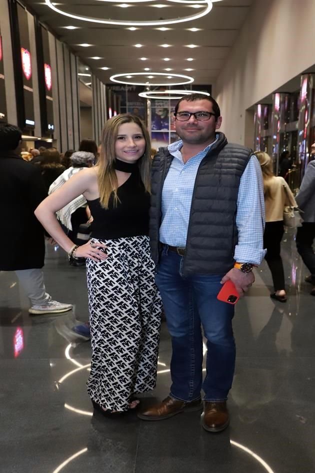 Karla Cantú y Omar Corona