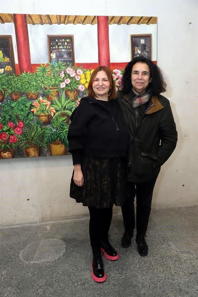 Julia de la Fuente y Consuelo Saizar