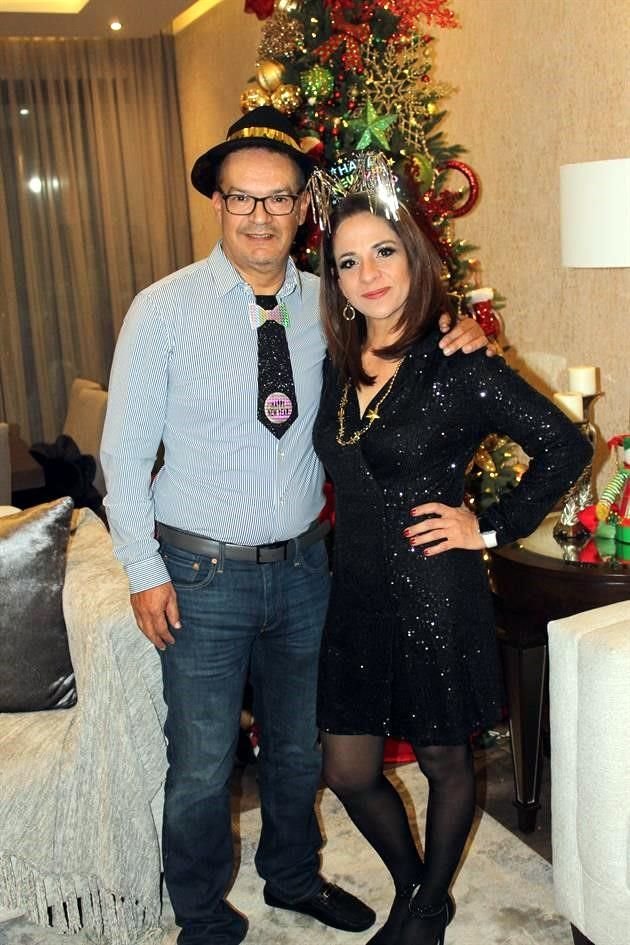 Fernando Dávila y Lily Doria