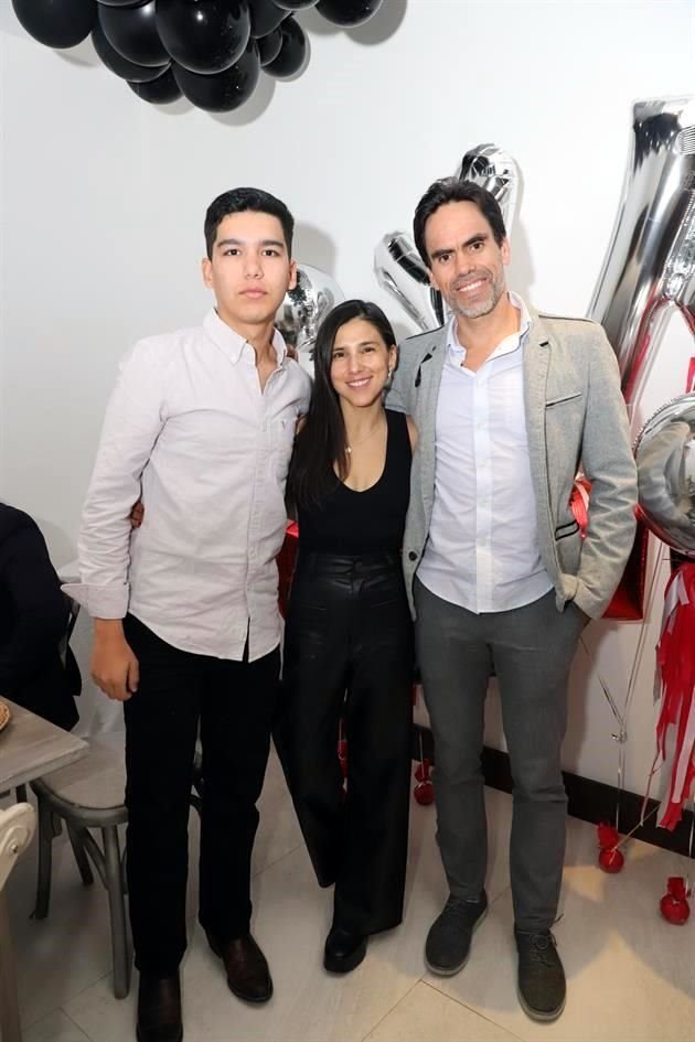 José Eduardo Cantú, Adalia Cantú y Paco Serrano