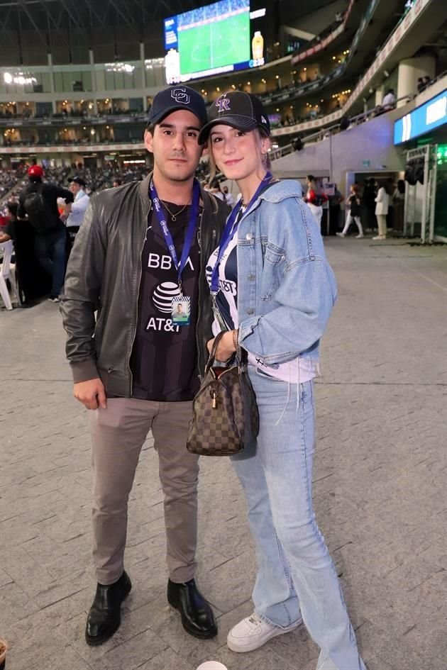 Manuel Flores y Alejandra Sosa