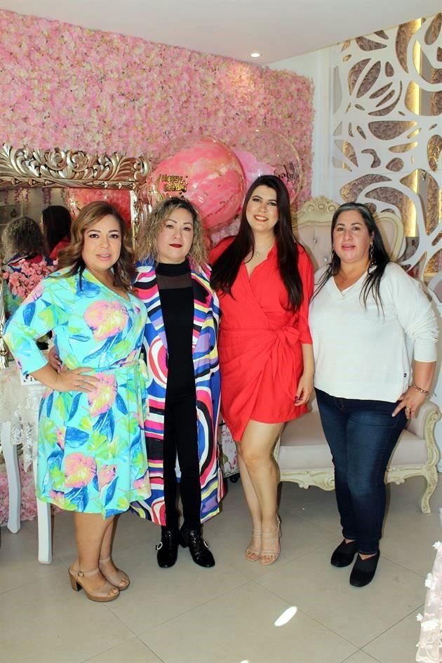 Blanca Juárez, Mónica Franco, Nora Cantú y Brenda Méndez