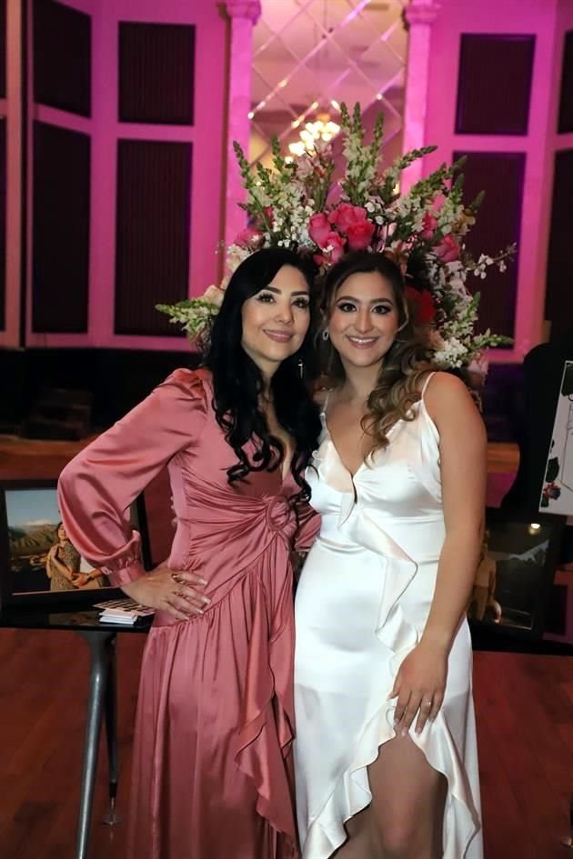 Claudia Salas Cortina y Karen Daniela Rodríguez Salas