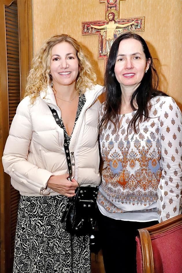 Sofía de la Garza y Mayela Benítez