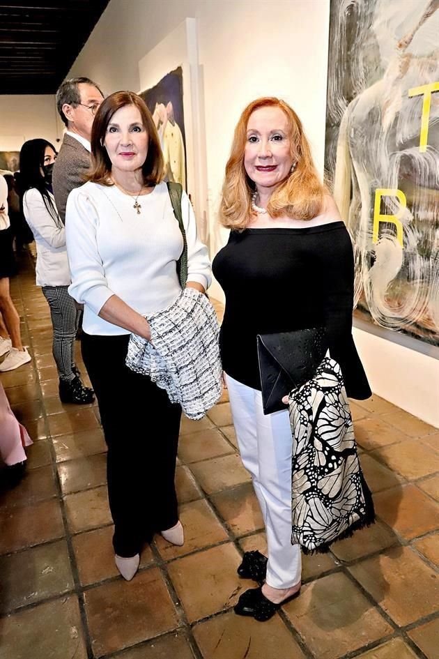 Angélica Fernández y Yolanda de la Garza