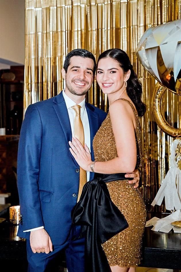 Marcelo Mejía Chapa y Ángela Valdés de la Garza