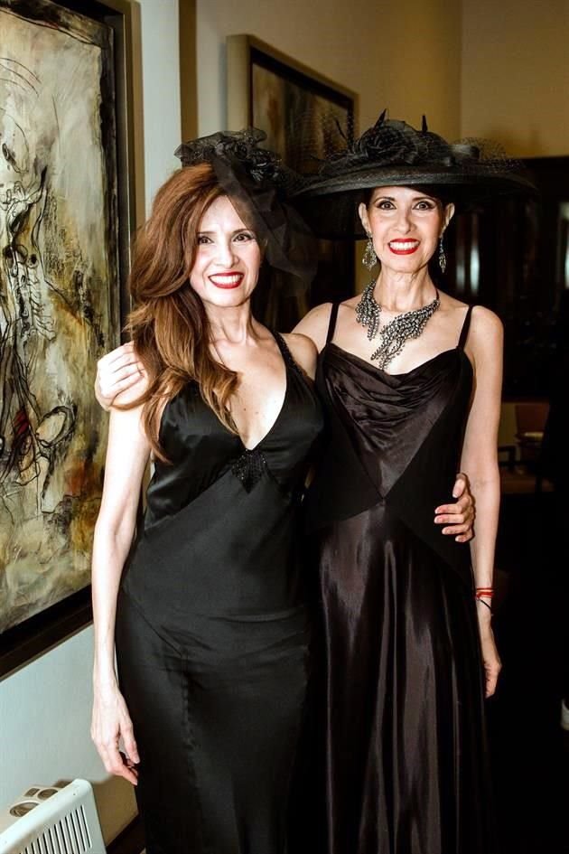 Lorena Chapa de Mejía y Lizette Chapa