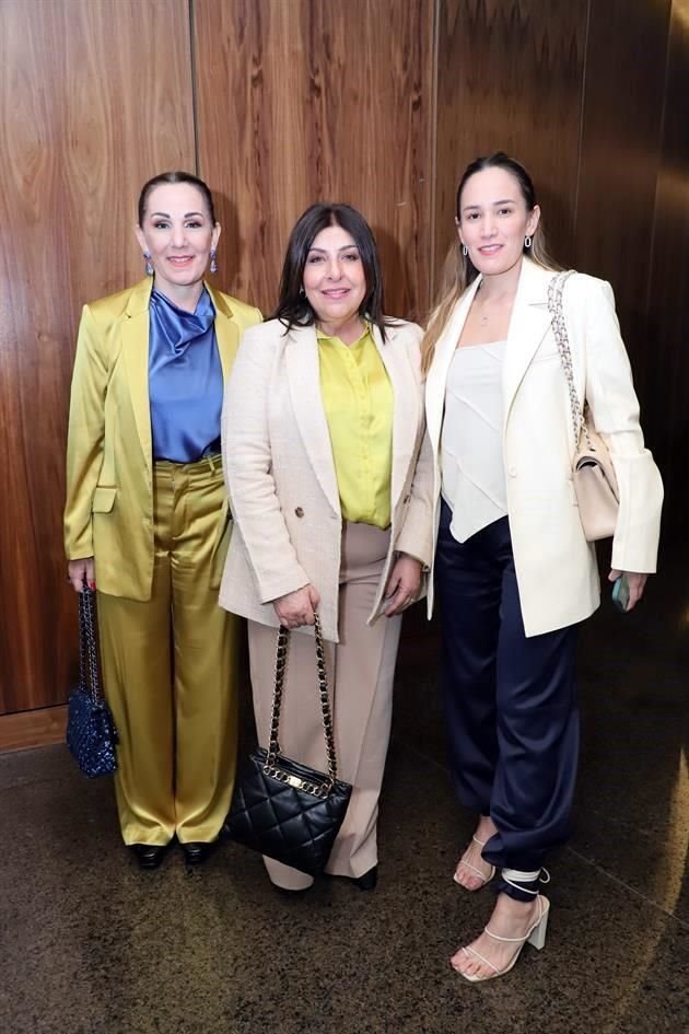 Lourdes Suárez de Herrera, Sandra Apud de Asís y Fernanda Herrera