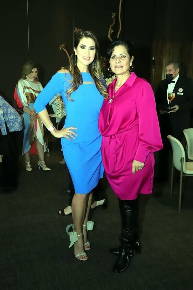 Susy Guillén de González y Leticia Campos de Sánchez