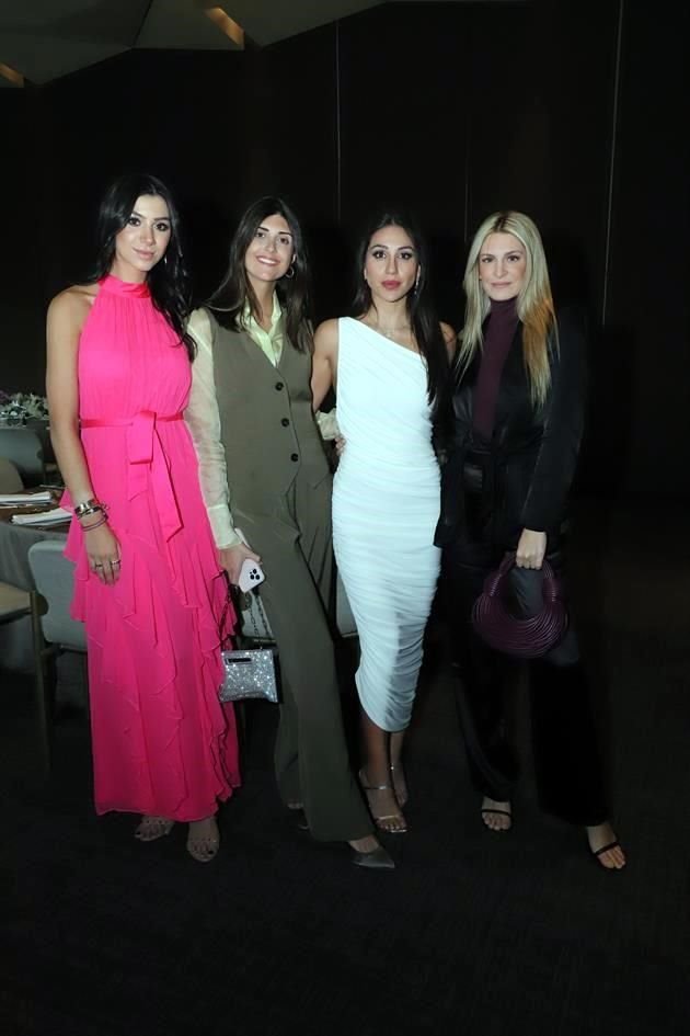 Alexandra Villarreal, Isa Corrales, Paulina Milmo Peña y Paulina Zorrilla