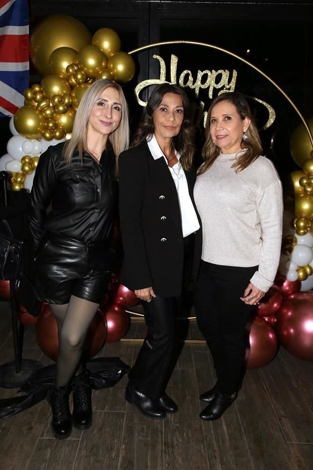 Olga Lozano, Nancy Ramírez y Merary Santos