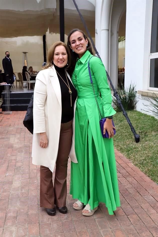 Marcela Pozas y Laila Moreno