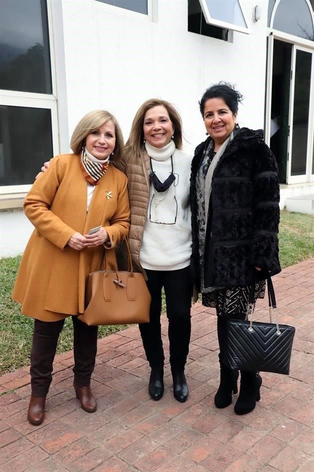 Carmen Elizondo de Chavira, Maru Elizondo de Valero y Marcela Amira Assad