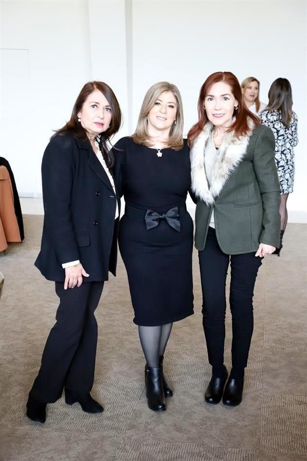 Ana Bertha Ramos, Elena Villarreal y Adriana García